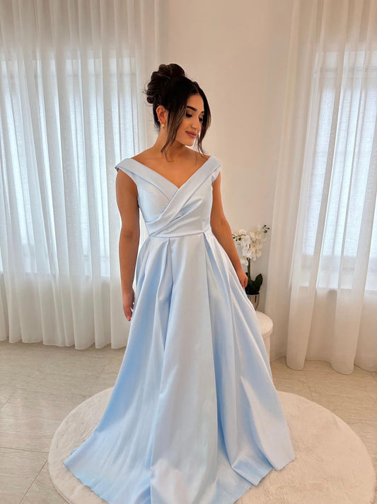 Blue dress